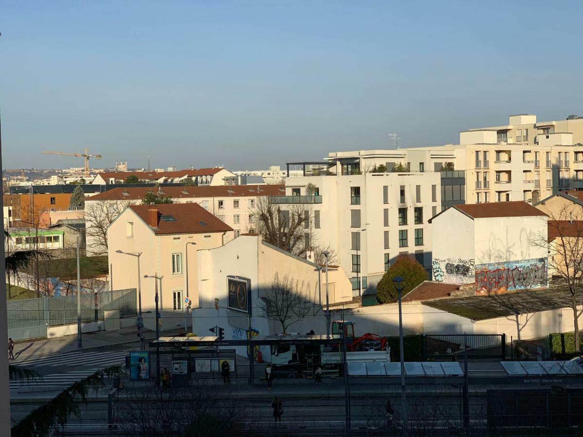 Apartmán Woezon Na Mi Lyon Exteriér fotografie